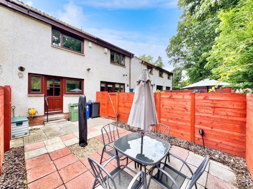 Images for 34 Braefoot Crescent, Paisley, Renfrewshire, PA2 7TF, UK