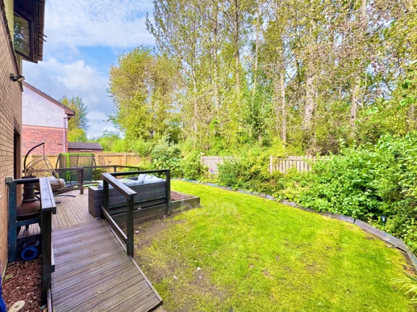 Images for 39 Earlshill Drive, Howwood, Johnstone, Renfrewshire, PA9 1DT, UK