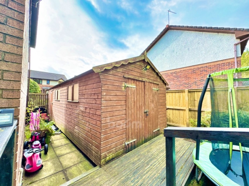 Images for 39 Earlshill Drive, Howwood, Johnstone, Renfrewshire, PA9 1DT, UK