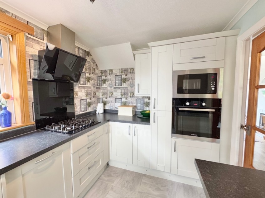 Images for 28 Crummock Gardens, Beith, Ayrshire, KA15 2HD, UK