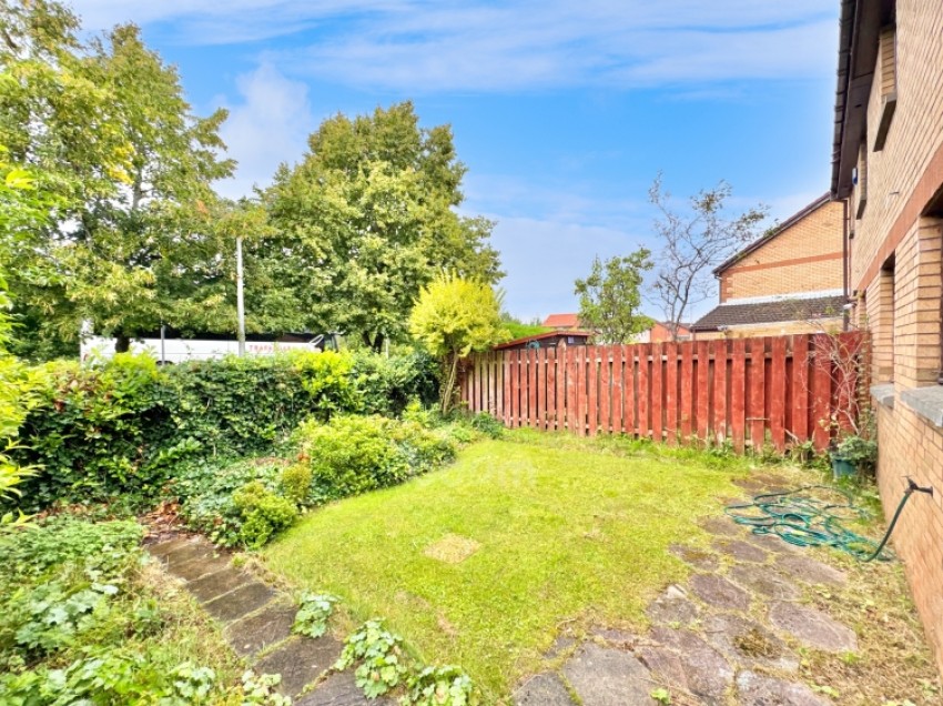 Images for 20 Craigielea Park, Renfrew, Renfrewshire, PA4 8HP, UK