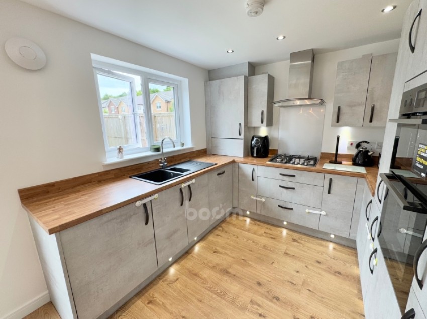 Images for 38 Cowan Avenue, Johnstone, PA5 8FG, UK