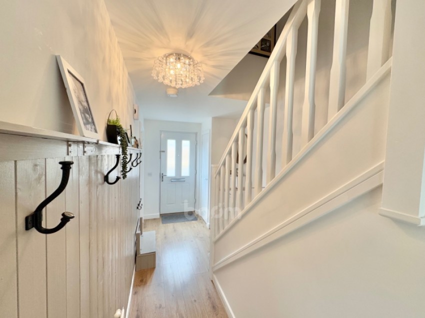 Images for 38 Cowan Avenue, Johnstone, PA5 8FG, UK