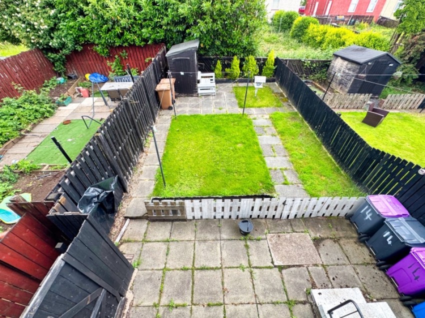Images for 14 Blackthorn Avenue, Beith, Ayrshire, KA15 2AR, UK