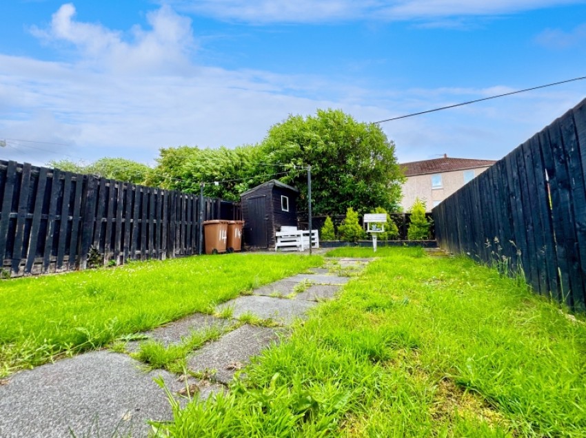 Images for 14 Blackthorn Avenue, Beith, Ayrshire, KA15 2AR, UK