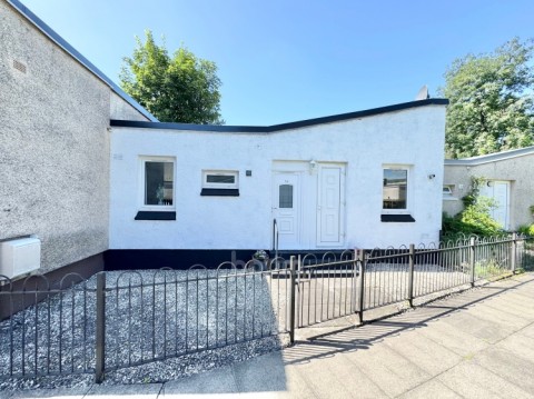 View Full Details for 16 Darwin Place, Clydebank, Dunbartonshire, G81 4LE, UK