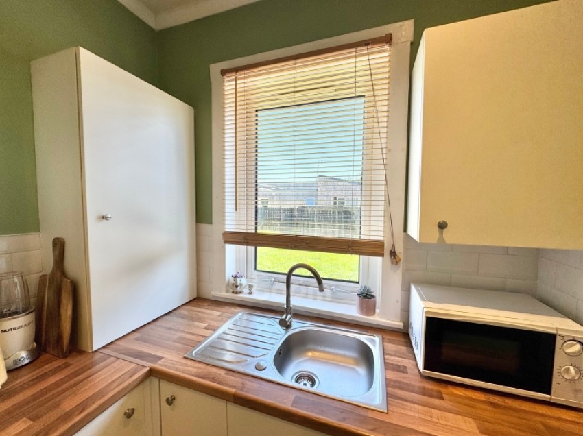 Images for 16 Darwin Place, Clydebank, Dunbartonshire, G81 4LE, UK