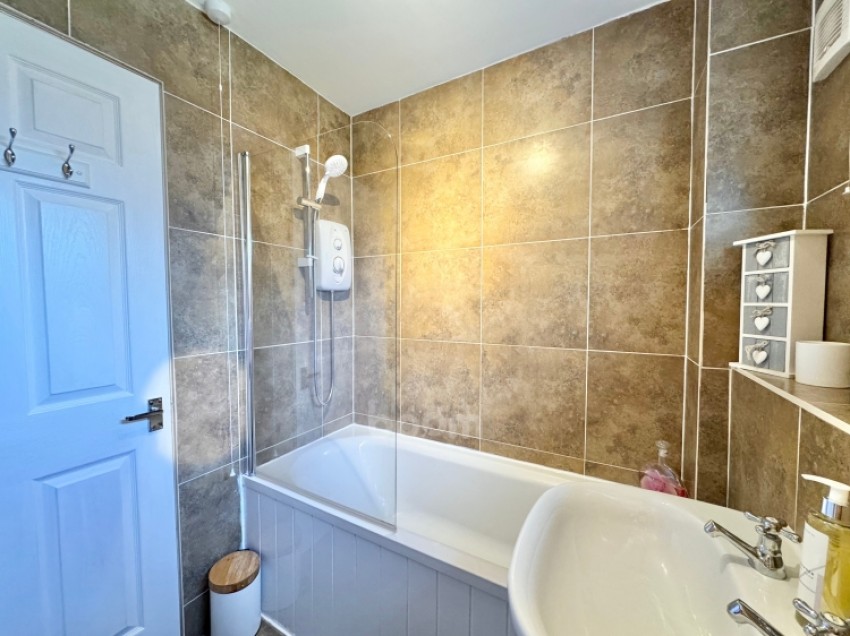 Images for 16 Darwin Place, Clydebank, Dunbartonshire, G81 4LE, UK