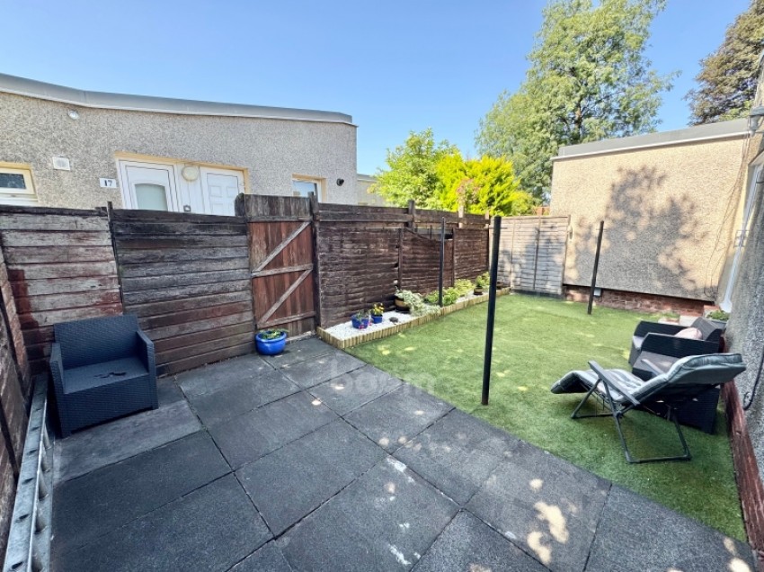 Images for 16 Darwin Place, Clydebank, Dunbartonshire, G81 4LE, UK