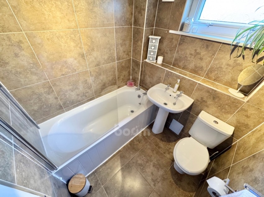 Images for 16 Darwin Place, Clydebank, Dunbartonshire, G81 4LE, UK