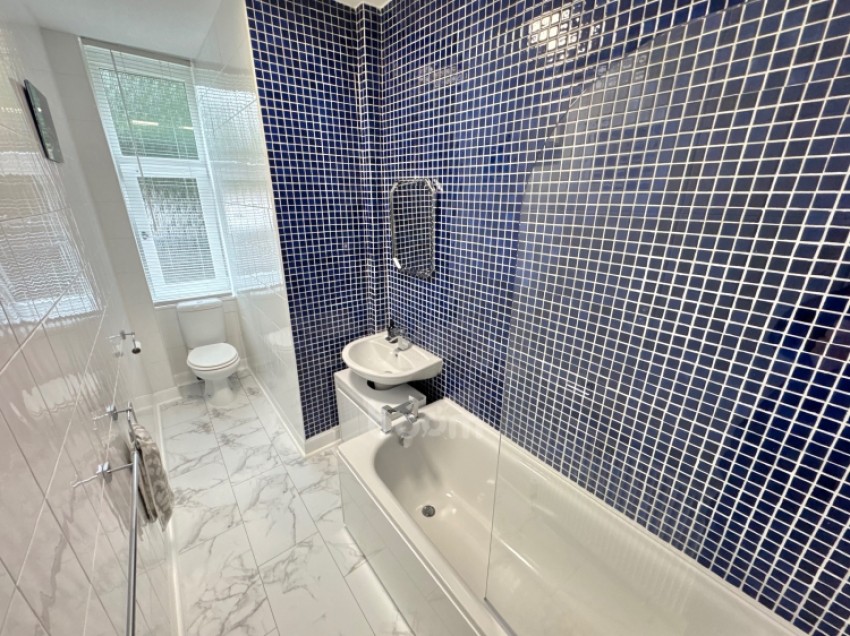 Images for B/R 4 Windsor Place, Main Street, Bridge of Weir, Renfrewshire, PA11 3AF, UK