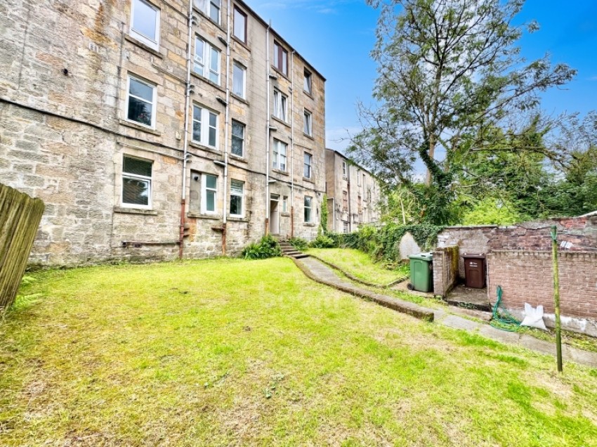 Images for B/R 4 Windsor Place, Main Street, Bridge of Weir, Renfrewshire, PA11 3AF, UK