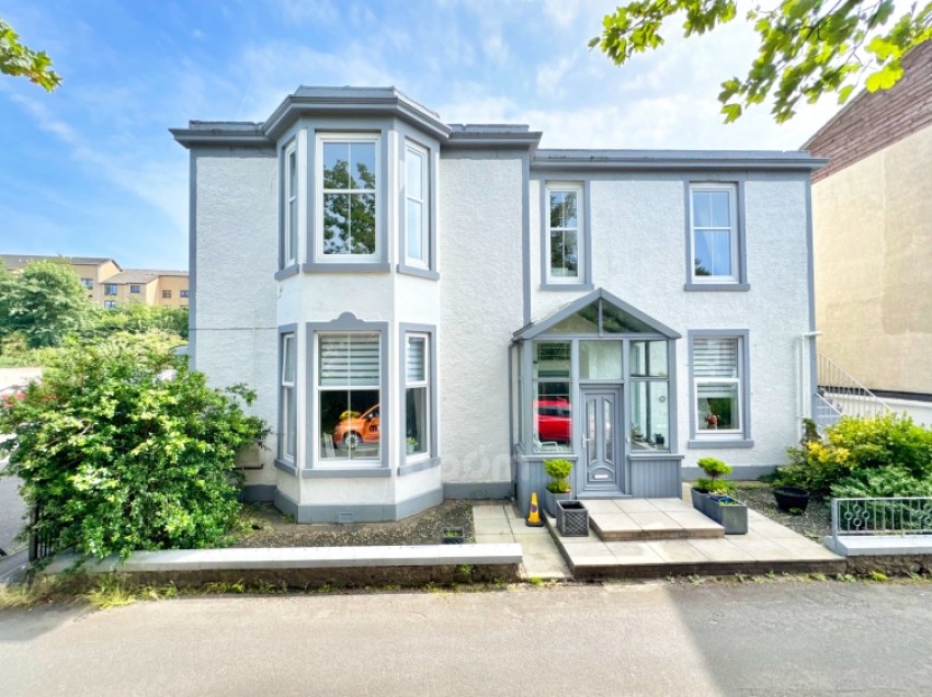 Images for 3a Burnlea Road, Largs, Ayrshire, KA30 8BX, UK