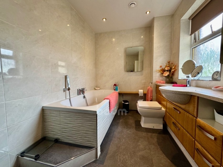 Images for 2 Kittyshaw Road, Dalry, Ayrshire, KA24 4LL, UK