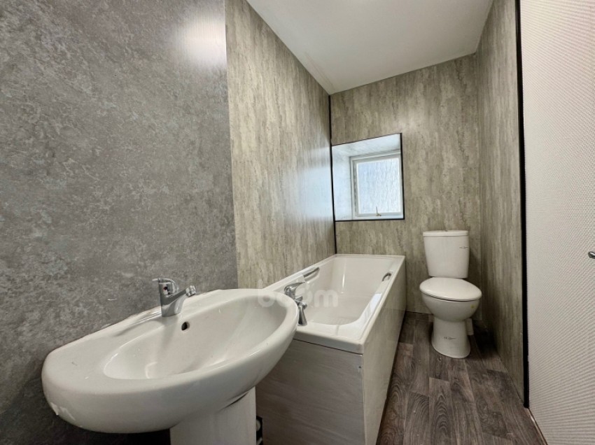 Images for 30a Wilson Street, Beith, Ayrshire, KA15 2BG, UK