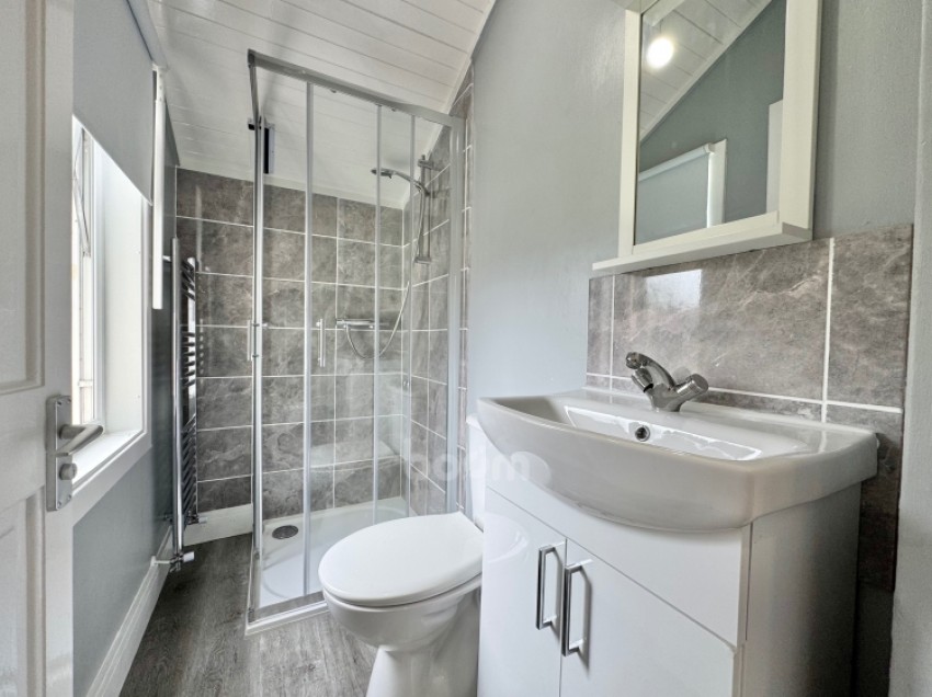 Images for Flat 1/1 13 Mains Road, Beith, Ayrshire, KA15 2AF, UK