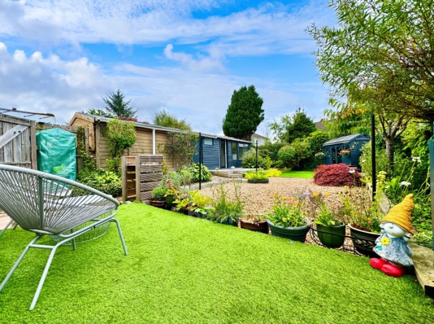 Images for 4 Maxwell Road, Bishopton, Renfrewshire, PA7 5HE, UK