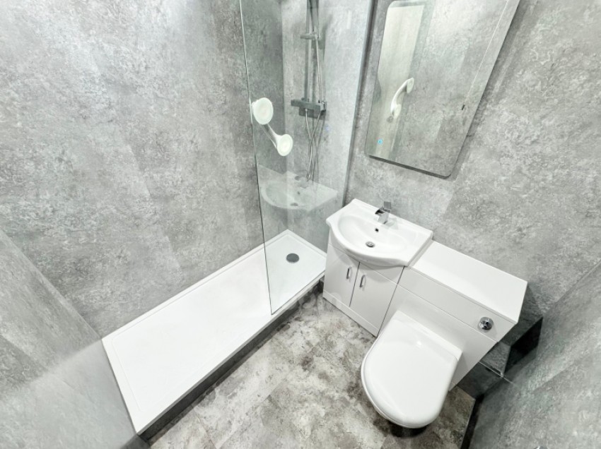 Images for 11 Glebe Court, Beith, Ayrshire, KA15 1ET, UK