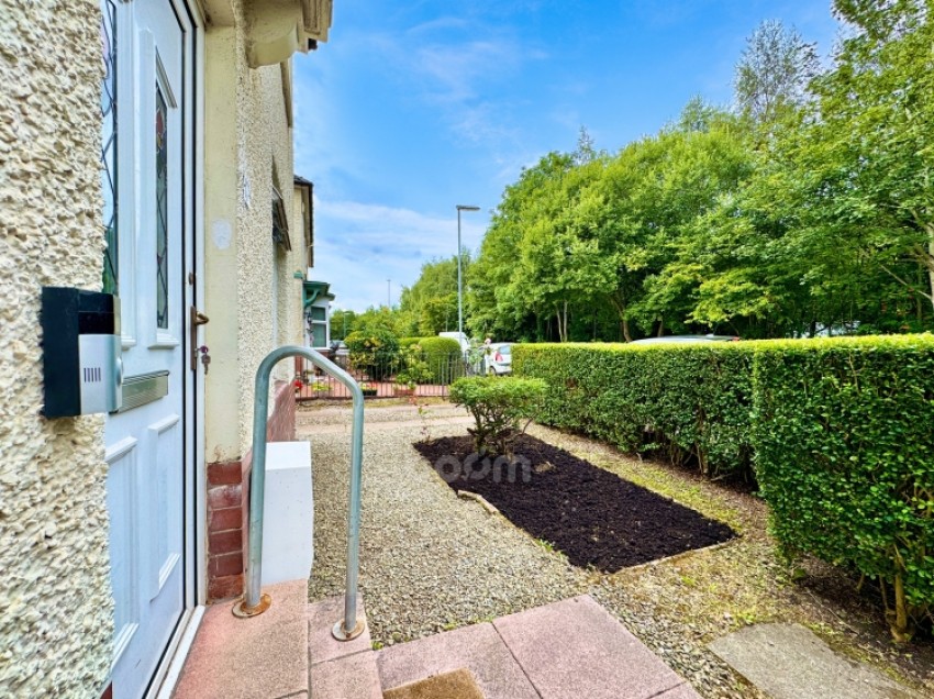 Images for 17 Fulbar Road, Glasgow, G51 4HU, UK
