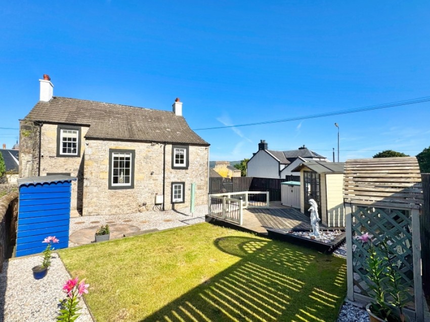 Images for 29 Braehead, Beith, Ayrshire, KA15 1EF, UK