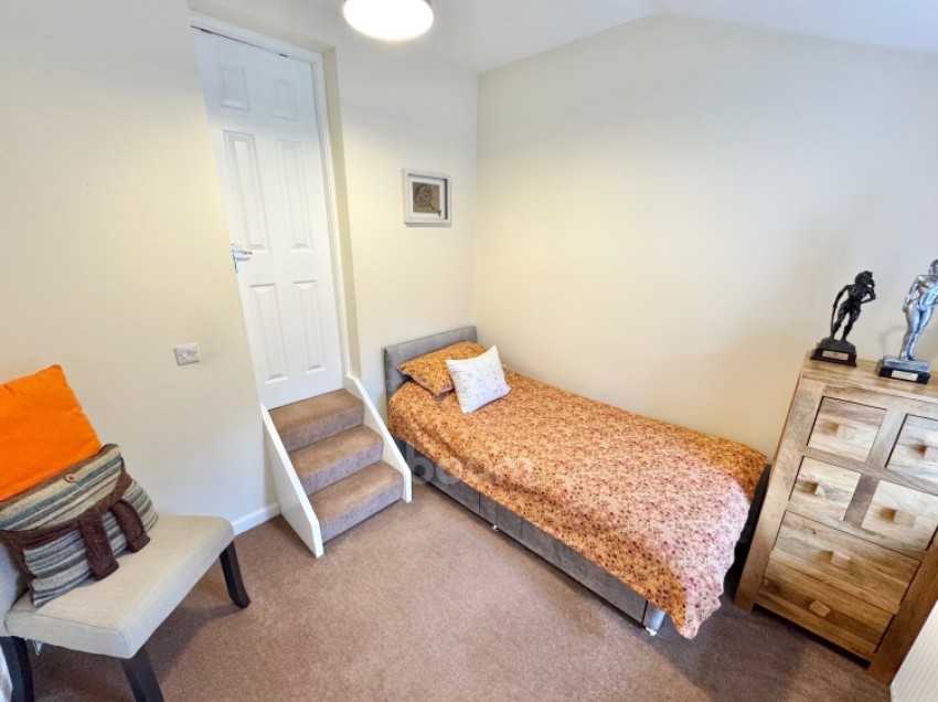 Images for 29 Braehead, Beith, Ayrshire, KA15 1EF, UK