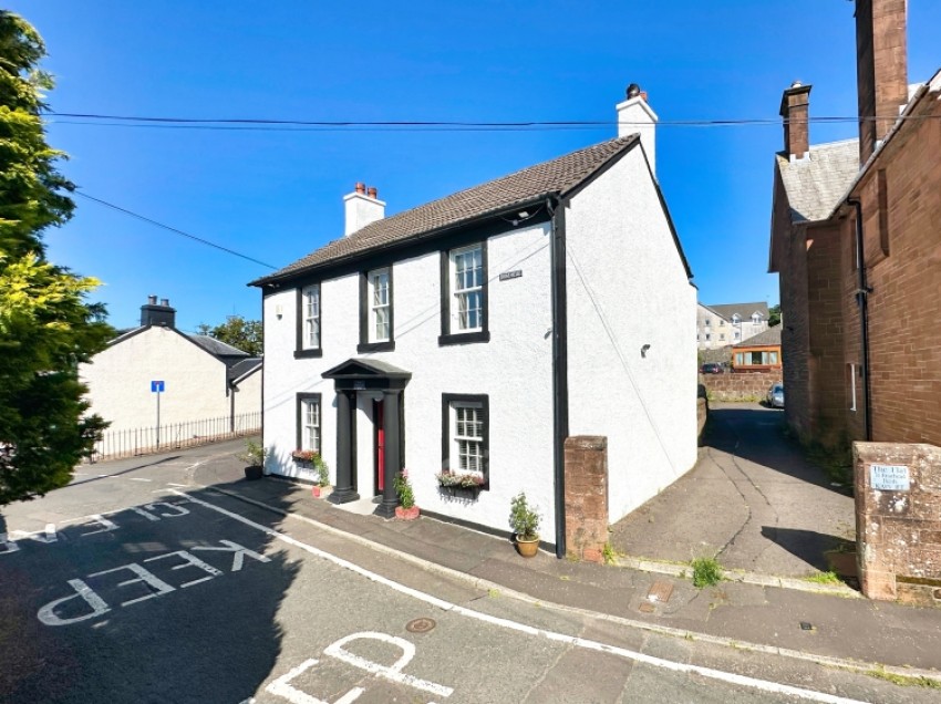 Images for 29 Braehead, Beith, Ayrshire, KA15 1EF, UK
