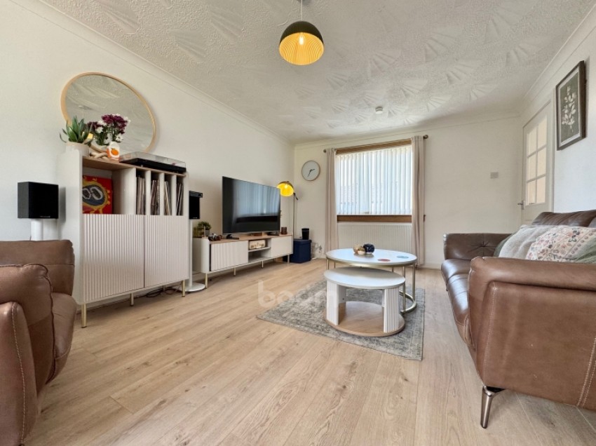 Images for 42 Blackthorn Avenue, Beith, Ayrshire, KA15 2AR, UK