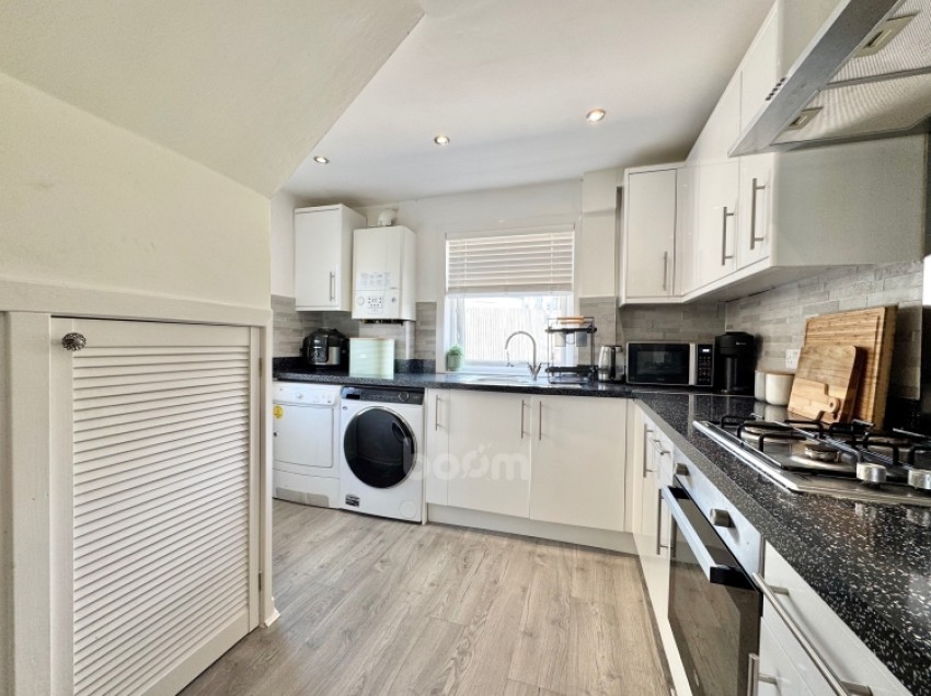 Images for 42 Blackthorn Avenue, Beith, Ayrshire, KA15 2AR, UK