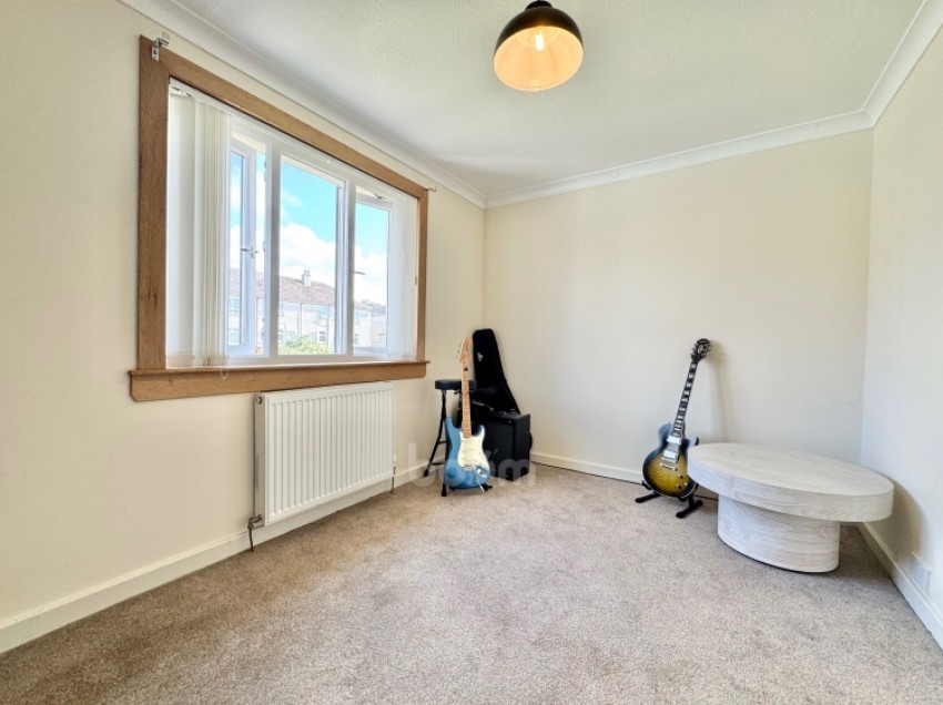 Images for 42 Blackthorn Avenue, Beith, Ayrshire, KA15 2AR, UK