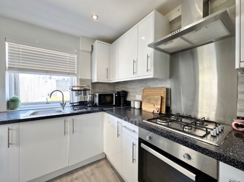 Images for 42 Blackthorn Avenue, Beith, Ayrshire, KA15 2AR, UK