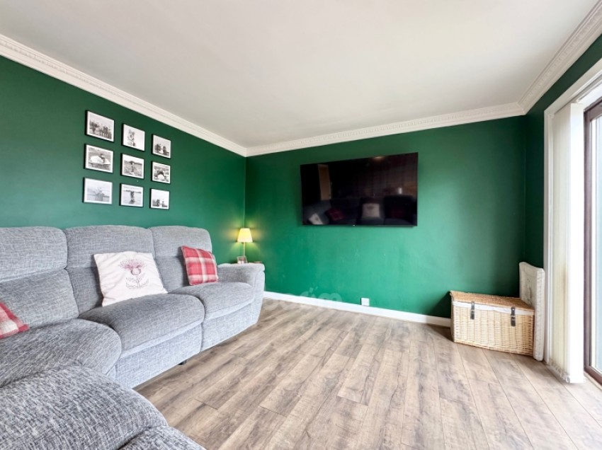 Images for 18 Maxwell Drive, Erskine, Renfrewshire, PA8 6BG, UK