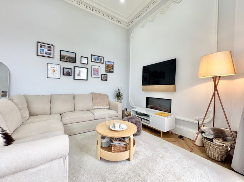 Images for Flat 8 61 Cleveden Drive, Glasgow, G12 0NX, UK