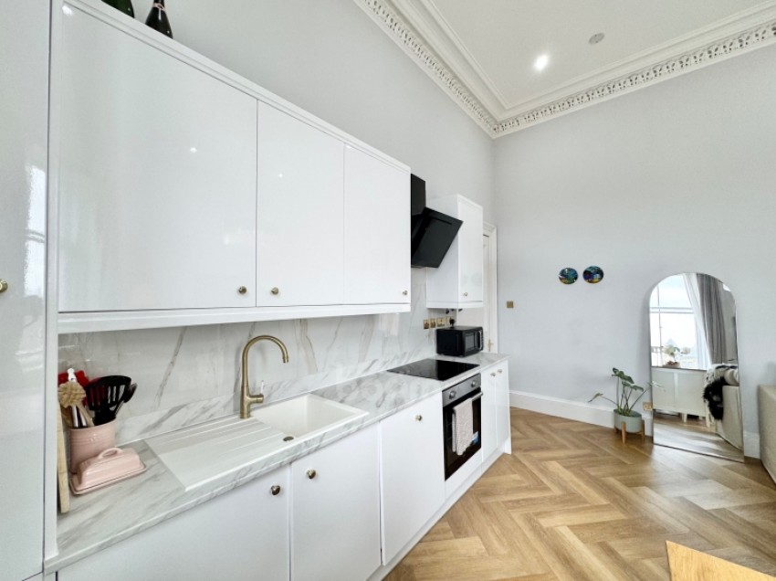 Images for Flat 8 61 Cleveden Drive, Glasgow, G12 0NX, UK