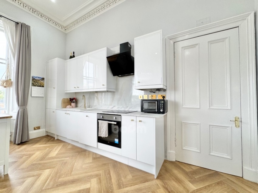 Images for Flat 8 61 Cleveden Drive, Glasgow, G12 0NX, UK