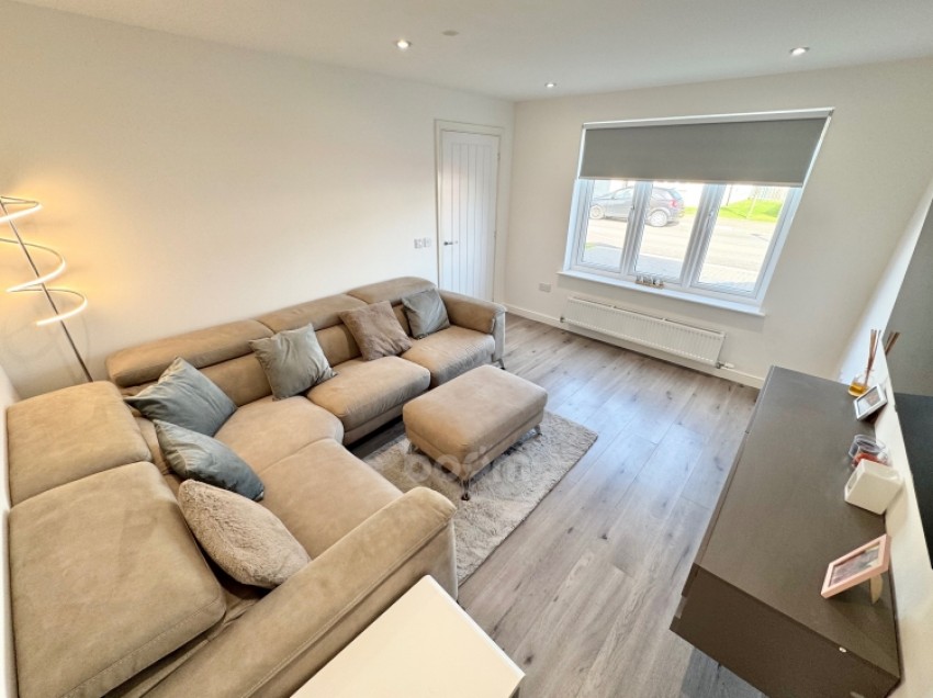 Images for 8 Longbow Place, Kilwinning, Ayrshire, KA13 7ES, UK