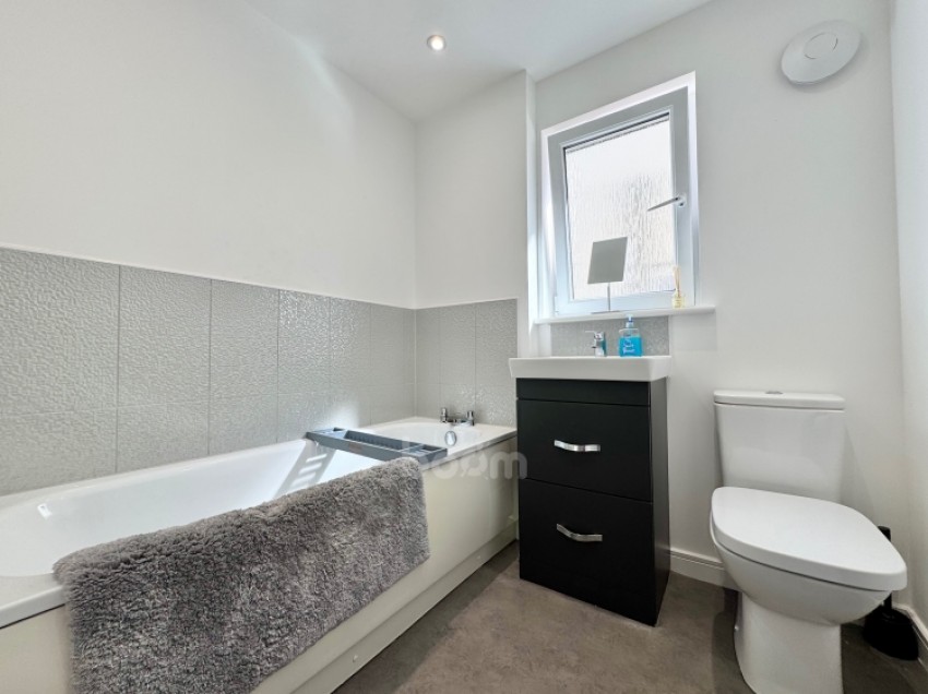 Images for 8 Longbow Place, Kilwinning, Ayrshire, KA13 7ES, UK