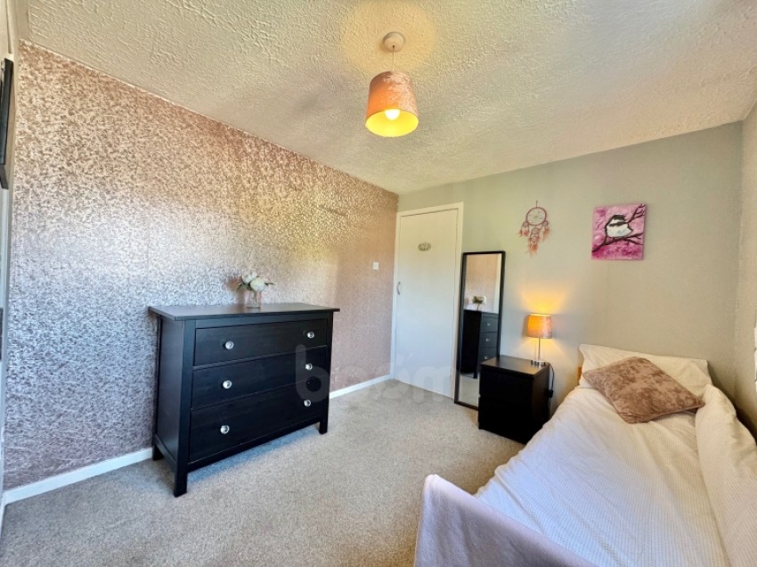 Images for 16 Larch Terrace, Beith, Ayrshire, KA15 1EH, UK