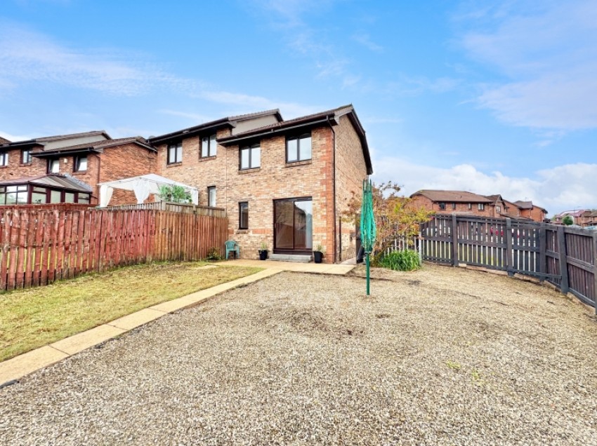 Images for 24 Linister Crescent, Howwood, Johnstone, Renfrewshire, PA9 1DS, UK
