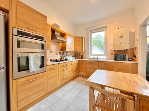 View Full Details for 1/L 68 Main Street, Kilbirnie, Ayrshire, KA25 7AA, UK