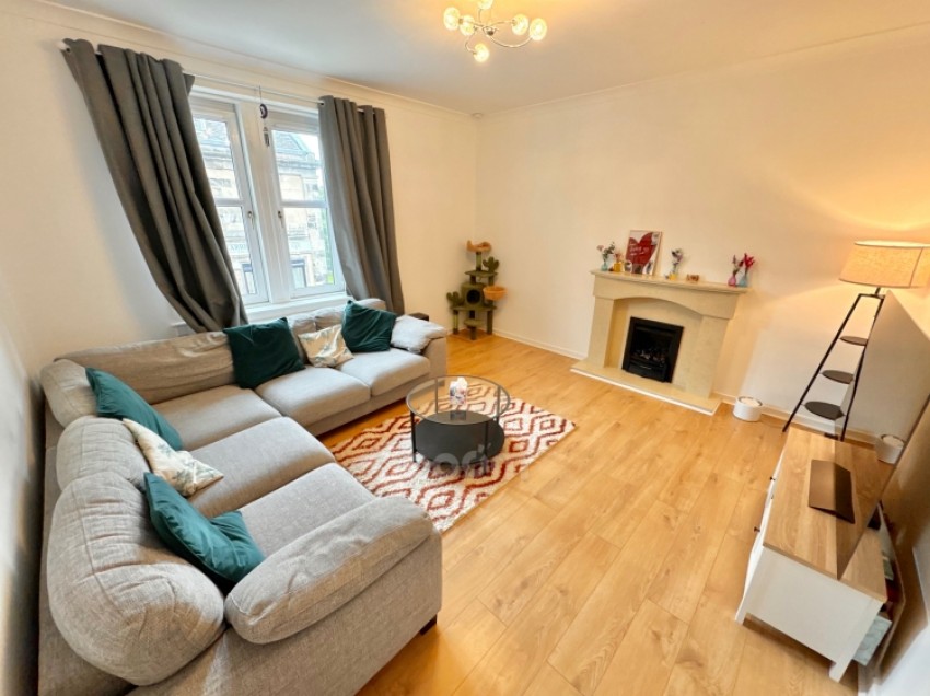 Images for 1/L 68 Main Street, Kilbirnie, Ayrshire, KA25 7AA, UK