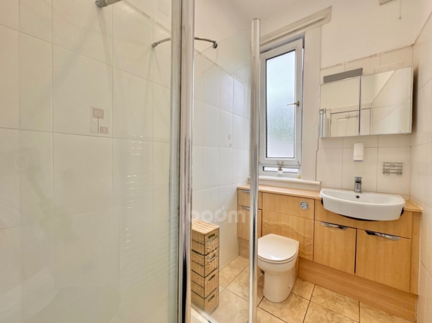 Images for 1/L 68 Main Street, Kilbirnie, Ayrshire, KA25 7AA, UK