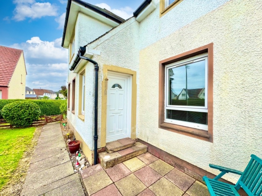 Images for 35 Fulwood Avenue, Linwood, Paisley, Renfrewshire, PA3 3HH, UK