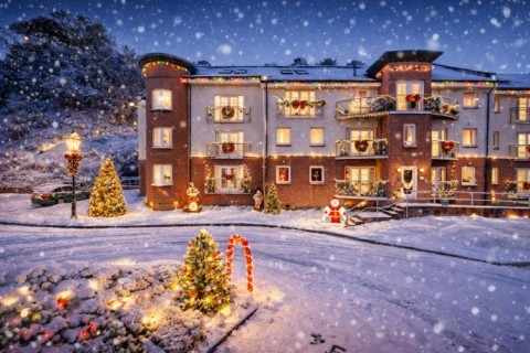 View Full Details for Flat 2 Toward, 1 Greenock Road, Wemyss Bay, Renfrewshire, PA18 6DT, UK