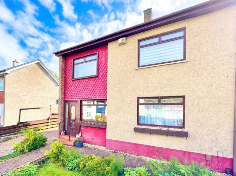 17 Roaden Avenue, Paisley, Renfrewshire, PA2 0AT, UK