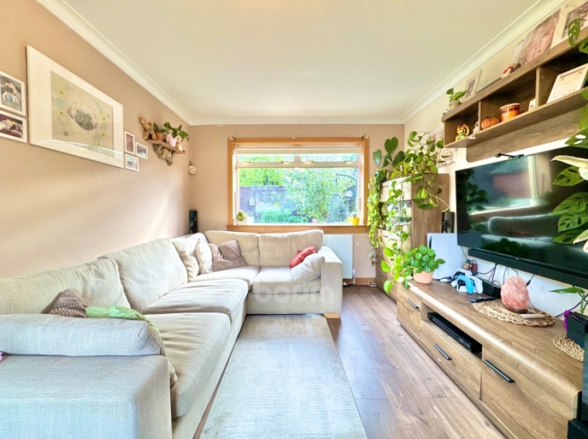Images for 17 Roaden Avenue, Paisley, Renfrewshire, PA2 0AT, UK