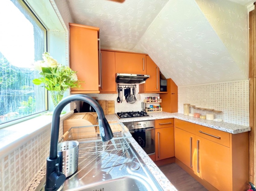 Images for 17 Roaden Avenue, Paisley, Renfrewshire, PA2 0AT, UK