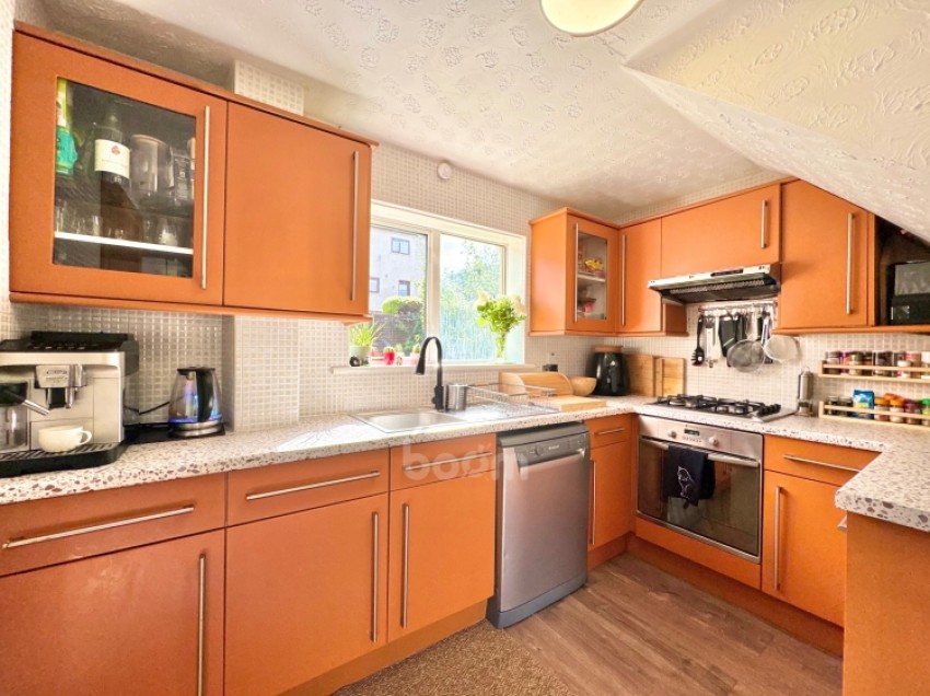 Images for 17 Roaden Avenue, Paisley, Renfrewshire, PA2 0AT, UK