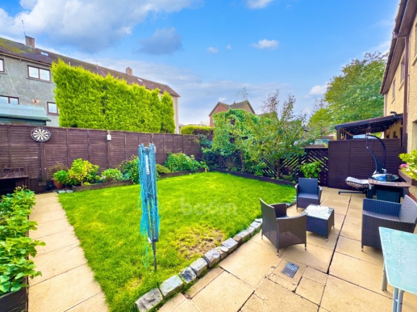 Images for 17 Roaden Avenue, Paisley, Renfrewshire, PA2 0AT, UK