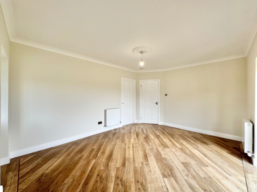 Images for 9 West Fulton Cottages Craigends Road, Houston, Johnstone, Renfrewshire, PA6 7FZ, UK