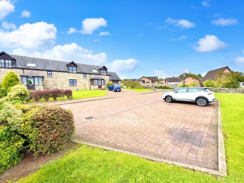 Images for 9 West Fulton Cottages Craigends Road, Houston, Johnstone, Renfrewshire, PA6 7FZ, UK